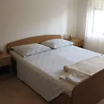 In With Seaview, Terrace, Air Condition, Wifi Apartamento Orebić