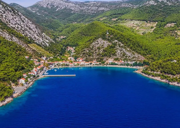 In With Seaview, Terrace, Air Condition, Wifi 오레비츠