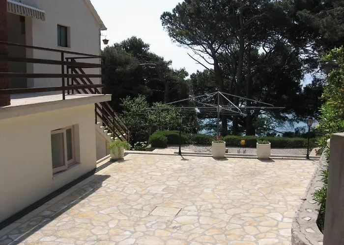 In With Seaview, Terrace, Air Condition, Wifi 아파트