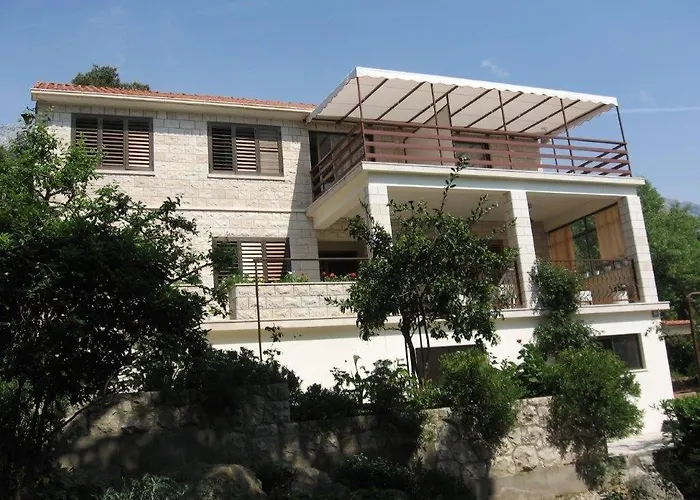 아파트 In With Seaview, Terrace, Air Condition, Wifi *