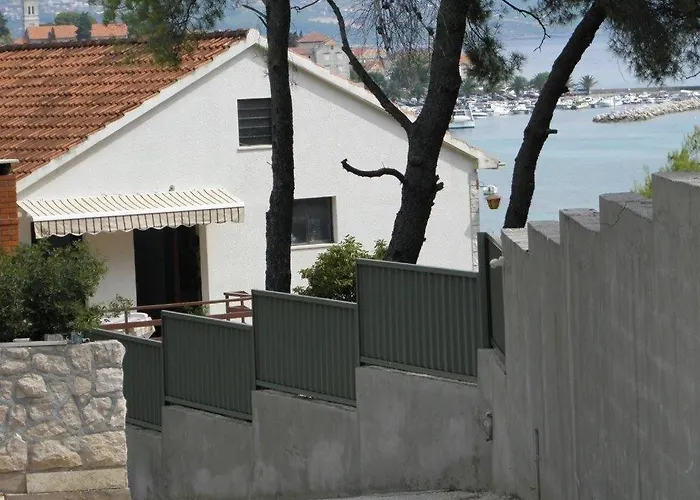 In With Seaview, Terrace, Air Condition, Wifi 아파트 오레비츠